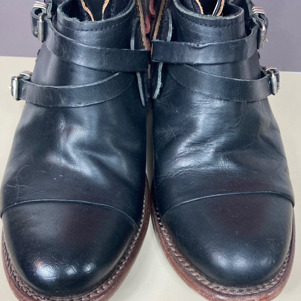 leather Freebird by Steven Black Ankle Boots with Red Straps *4.99 shipping* sz9 - Picture 5 of 16